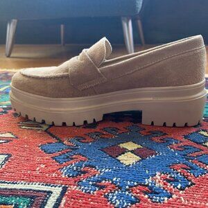 Portland Leather - Zoe Chunky Loafer - Taupe - Size 8.5